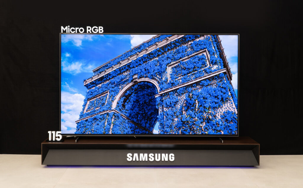 Imagem de uma televisão Samsung com Micro RGB